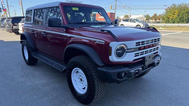 Certified 2026 Ford Bronco Heritage Edition AWD/4WD image 1