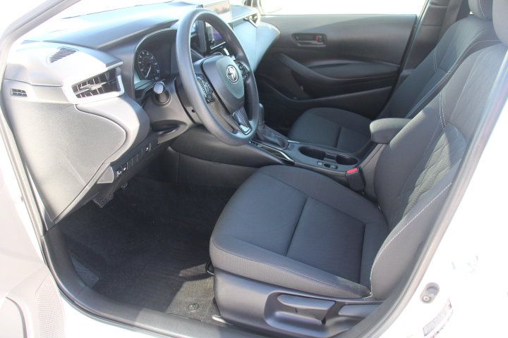 Certified 2025 Toyota Corolla LE w/ Convenience Package FWD image 10