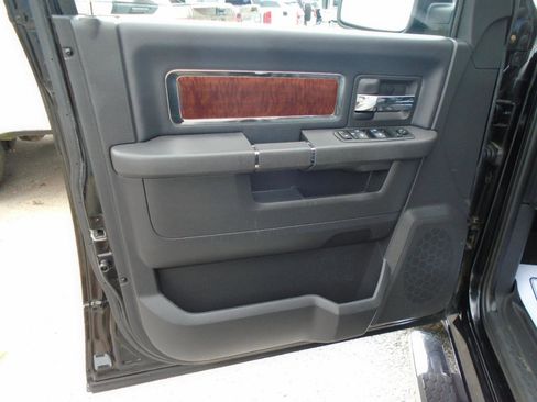 Used 2012 RAM 1500 Laramie AWD/4WD image 12