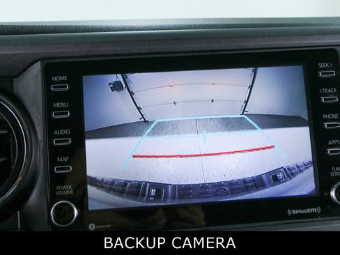 Used 2023 Toyota Tacoma TRD Sport AWD/4WD image 18