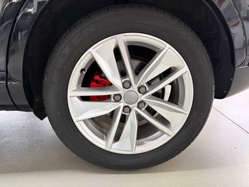 Used 2018 Audi Q3 2.0T Premium w/ Convenience Package AWD/4WD image 30