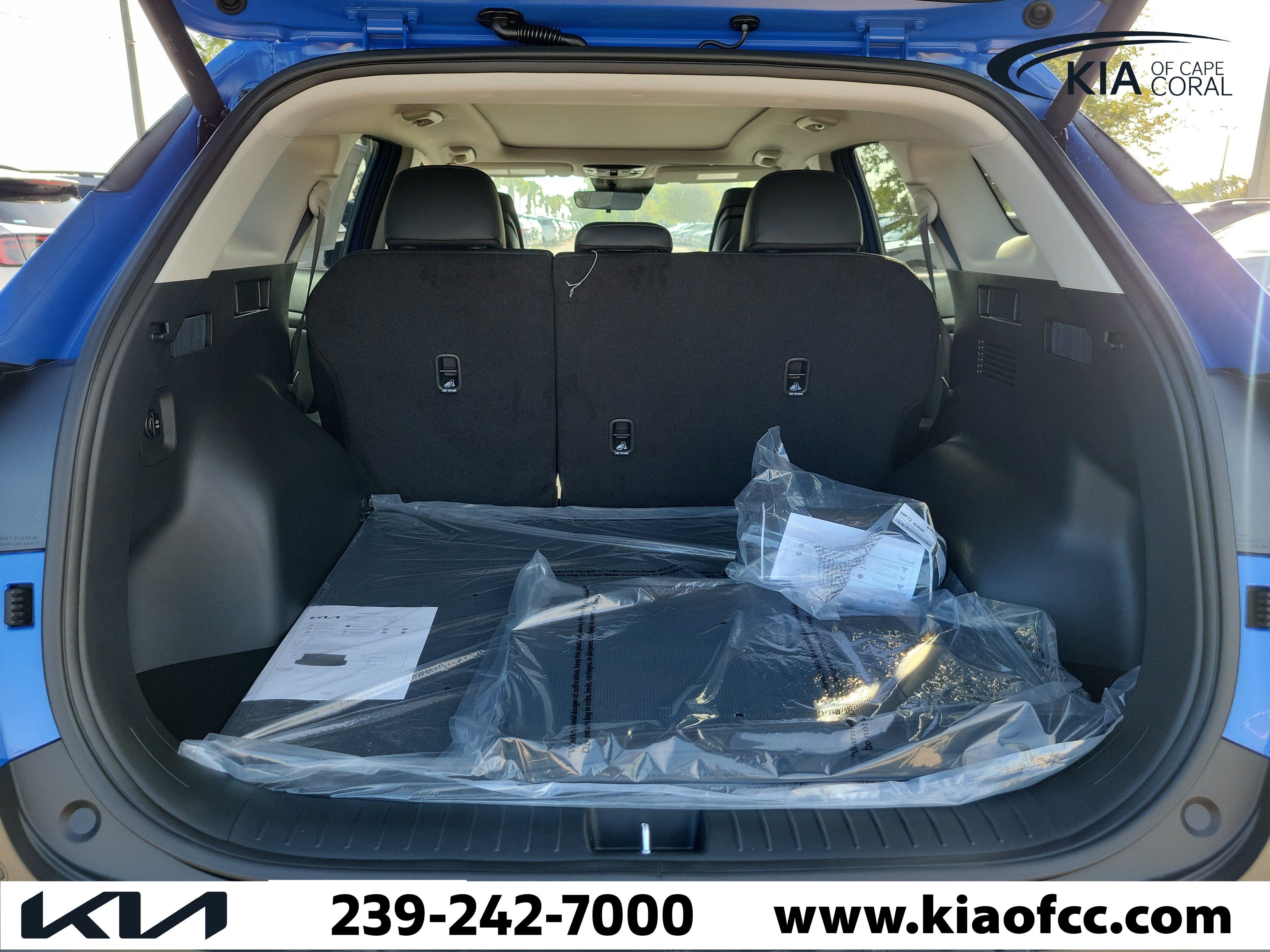 New 2026 Kia Sportage EX w/ EX Panorama Roof Package FWD image 10