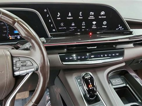 Used 2021 Cadillac Escalade Premium Luxury Platinum image 16