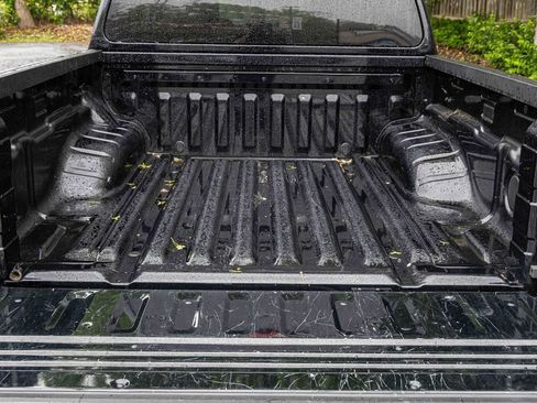 Certified 2024 Nissan Frontier SV w/ Tow Package image 19