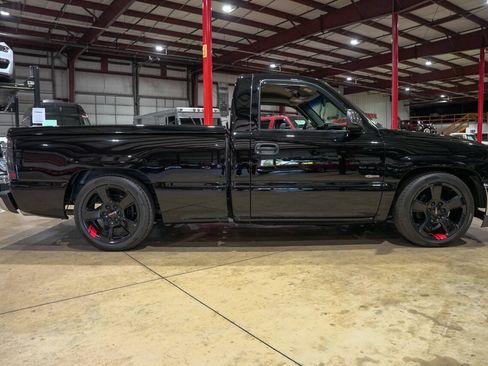 Used 2002 GMC Sierra 1500 SLE RWD image 10