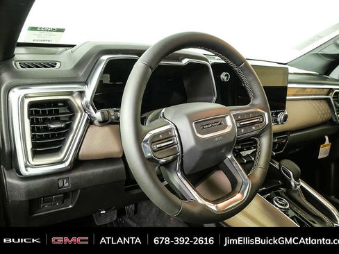 New 2026 GMC Canyon Denali image 4