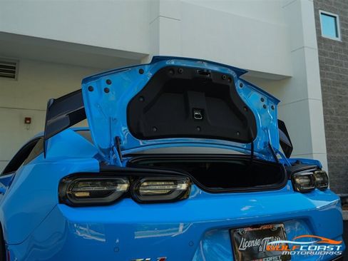Used 2023 Chevrolet Camaro ZL1 RWD image 42