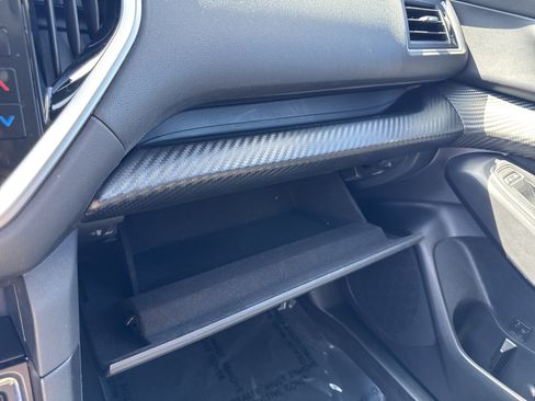 Used 2023 Subaru Ascent Premium w/ Convenience Package image 26