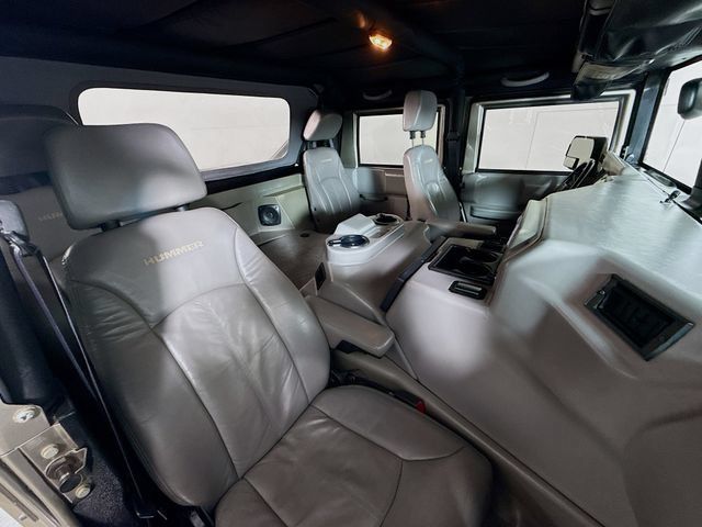 Used 2003 HUMMER H1 4-Door Open Top AWD/4WD image 30
