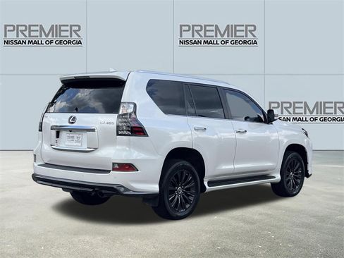 Used 2023 Lexus GX 460 Premium w/ Accessory Package AWD/4WD image 26