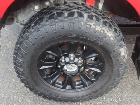 Used 2020 Ford F350 Lariat AWD/4WD image 9
