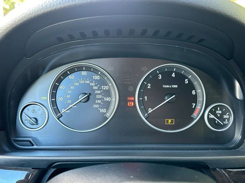 Used 2011 BMW 528i Sedan RWD image 26