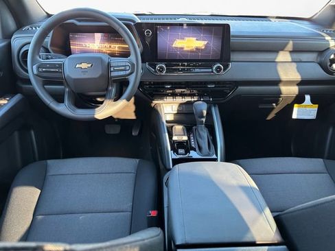 New 2026 Chevrolet Colorado W/T image 10