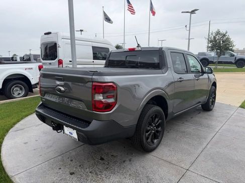 Used 2023 Ford Maverick Lariat w/ Black Appearance Package FWD image 6
