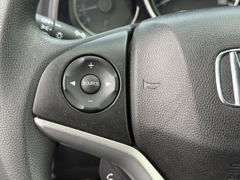 Used 2019 Honda Fit LX image 21