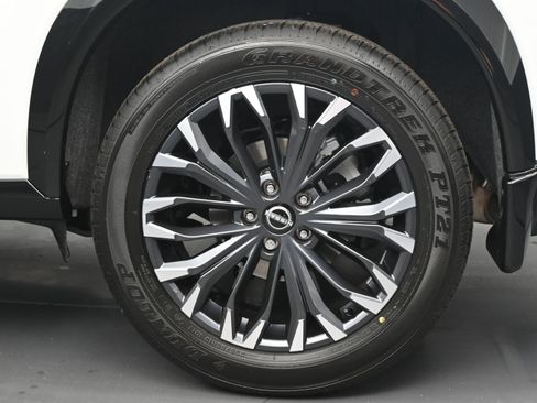 New 2026 Nissan Rogue Platinum w/ Platinum Premium Package image 25