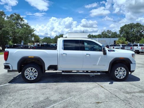 Used 2021 GMC Sierra 2500 Denali w/ Denali Ultimate Package image 8