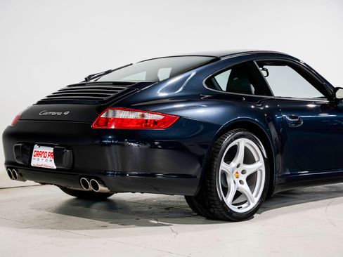 Used 2006 Porsche 911 Carrera 4 image 33