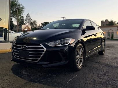 Used 2017 Hyundai Elantra SE