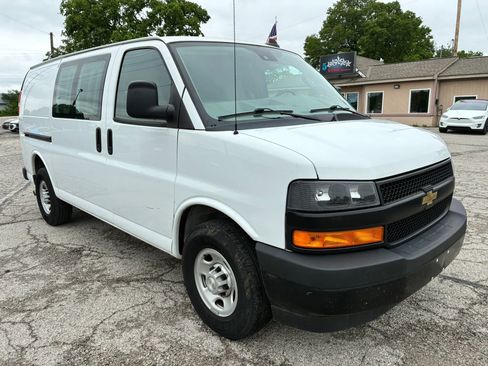 Used 2022 Chevrolet Express 2500 w/ Driver Convenience Package RWD image 1