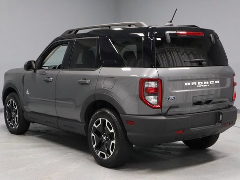 Used 2023 Ford Bronco Sport Outer Banks w/ Tech Package AWD/4WD image 9