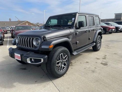 New 2026 Jeep Wrangler Sahara AWD/4WD image 1