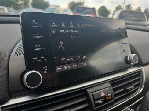 Used 2018 Honda Accord EX-L image 20