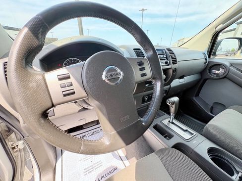 Used 2005 Nissan Xterra SE AWD/4WD image 12