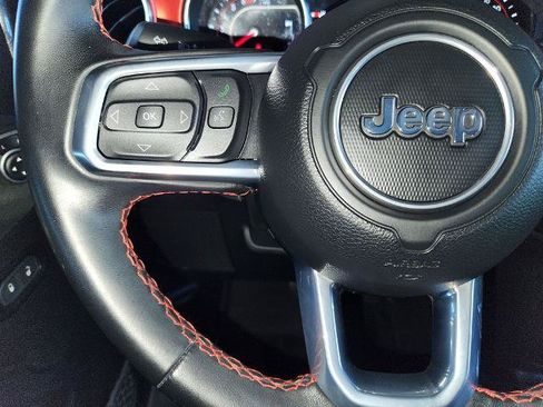 Used 2021 Jeep Wrangler Unlimited Rubicon AWD/4WD image 25