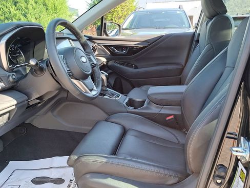 Used 2025 Subaru Legacy Limited w/ Popular Package #3 AWD/4WD image 23