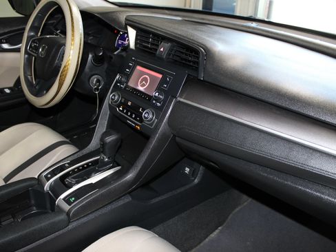 Used 2016 Honda Civic LX image 25