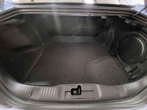 Used 2022 Ford Mustang Shelby GT500 w/ Carbon Fiber Track Pack image 28