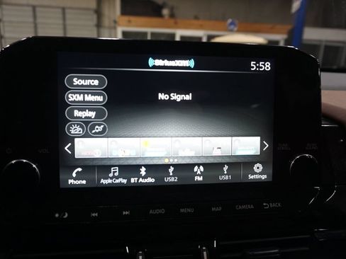 Used 2023 Nissan Pathfinder Platinum AWD/4WD image 11