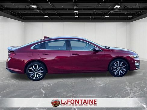 Used 2023 Chevrolet Malibu RS w/ LPO, Floor Liner Package image 6