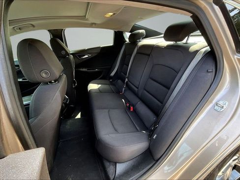 Used 2024 Chevrolet Malibu LT FWD image 21