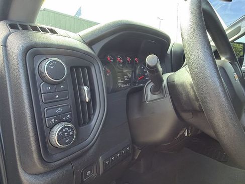 Used 2022 Chevrolet Silverado 2500 Custom w/ Custom Value Package AWD/4WD image 14