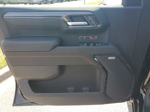 New 2026 GMC Sierra 1500 AT4 w/ Technology Package AWD/4WD image 15