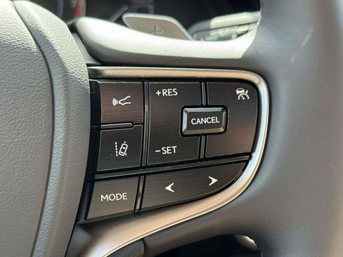 New 2025 Lexus ES 350 Premium image 17