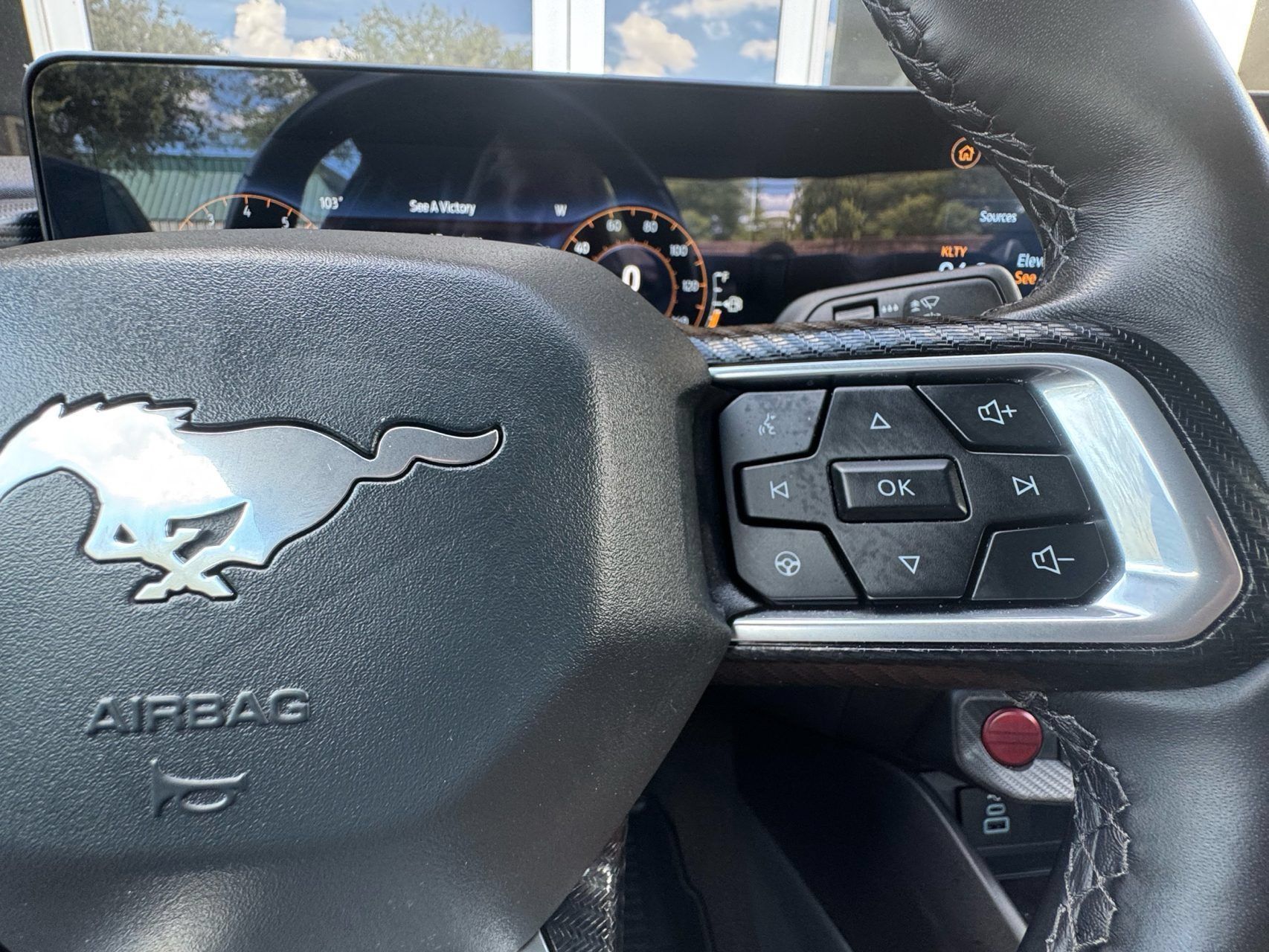 Used 2025 Ford Mustang Premium RWD image 16