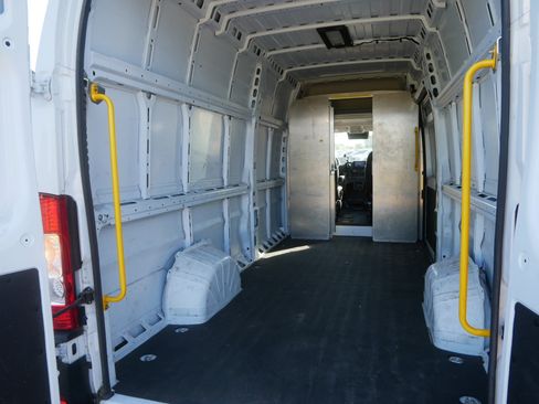 Used 2023 RAM ProMaster 3500 w/ Lane Management Group FWD image 20