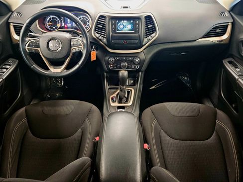 Used 2015 Jeep Cherokee Latitude image 7