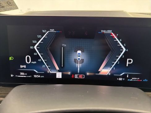 Certified 2024 BMW X6 xDrive40i w/ Executive Package image 32