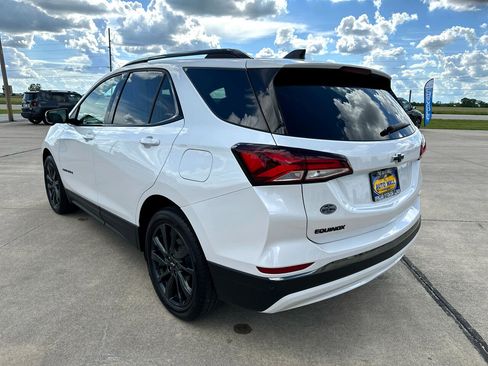 Used 2023 Chevrolet Equinox RS w/ RS Leather Package image 7