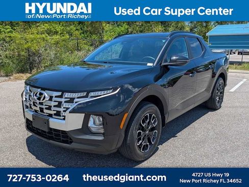 Used 2023 Hyundai Santa Cruz SEL w/ Activity Package FWD image 1