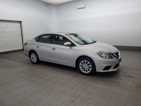 Used 2019 Nissan Sentra SV FWD image 11
