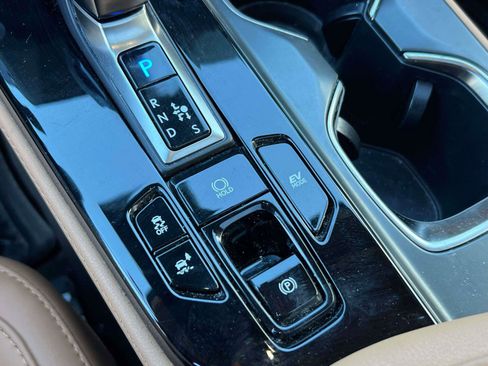 Used 2024 Lexus NX 350h AWD w/ Premium Package image 29