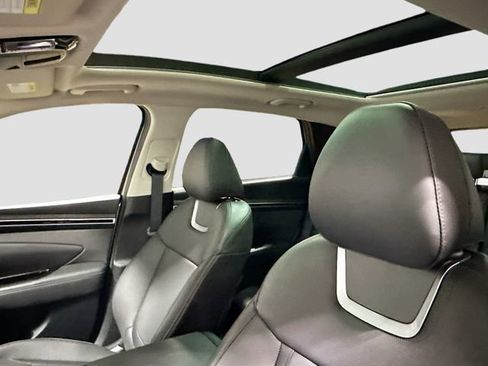 Used 2023 Hyundai Tucson Limited image 24