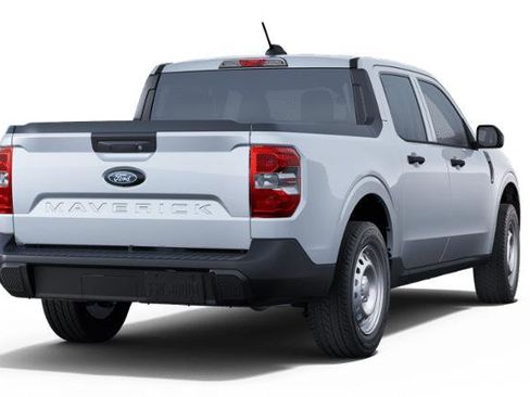 New 2025 Ford Maverick XL image 27
