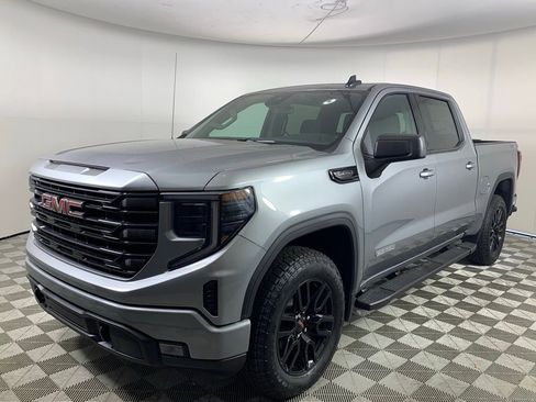New 2026 GMC Sierra 1500 Elevation image 3