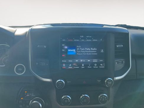 Used 2021 RAM 1500 Big Horn AWD/4WD image 15